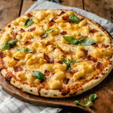 Bacon Mac And Cheese Pizza Recipe Home Run Inn Pizza