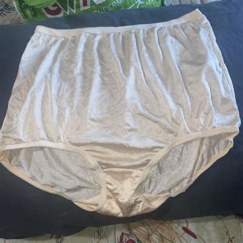 Vintage Nude Granny Panties Panty Sheer Silky Satin Shiny Sz 7 Nylon Wide Ebay