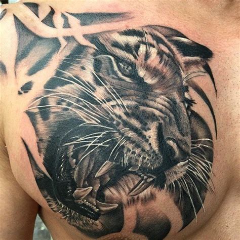 Realistic Tiger In Black And Gray Tattoos By Yarda