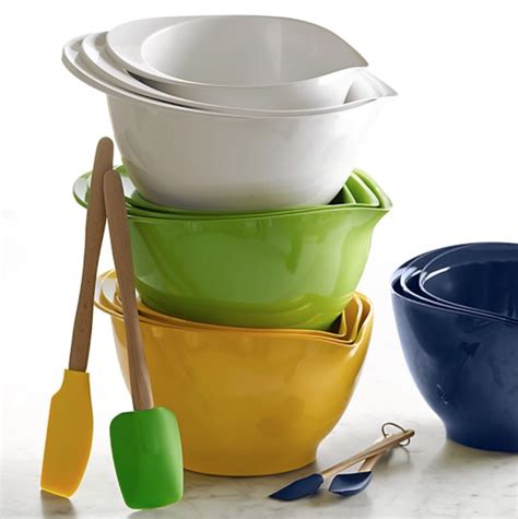 15 Classic Mixing Bowls With Pouring Spouts Kitchn