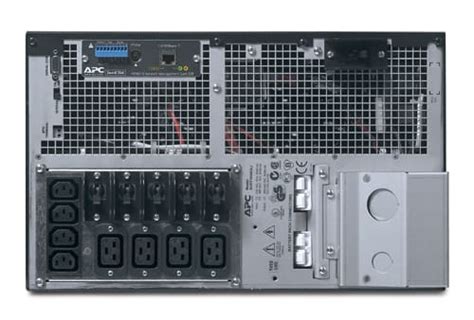 The number of output power connectors: APC Smart-UPS RT 10000VA RM 230V - SURT10000RMXLI - Ecl-ips