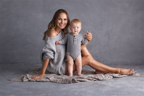 Creative Mommy And Me Photoshoot Ideas