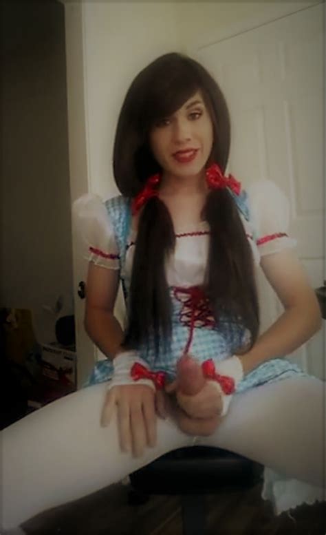 Dorothy Has A Dick Paige James Photo Ashemaletube Com