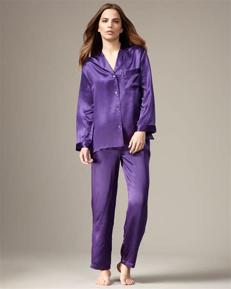 Lyst Neiman Marcus Classic Silk Pajamas Purple In Purple