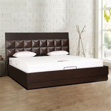 Furniture wood modern bed design. Sheesham Modern Designer Wooden Bed, Size: 183 X 203 Cm ...