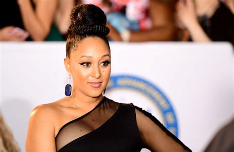 Tamera Mowry Housleys Niece Is Missing After Thousand Oaks Shooting