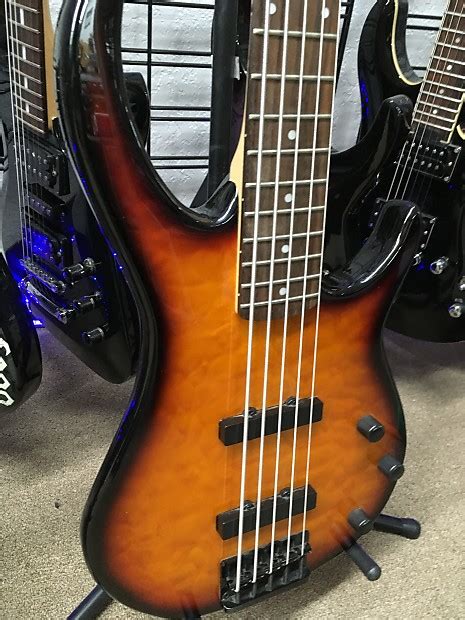 Peavey Millennium Bxp String Bass Guitar Give Your Band Reverb