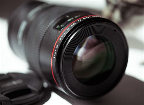 Best Macro Lenses for Canon DSLRs | GearOpen