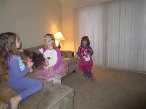 Jj And The Princess Girls ~part 2 Annabelles Pajama Party 273
