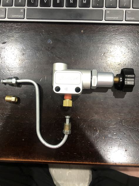 How many of us have seen 20 and 30 year old flares that still don't leak? Leaking brake line fittings | IH8MUD Forum