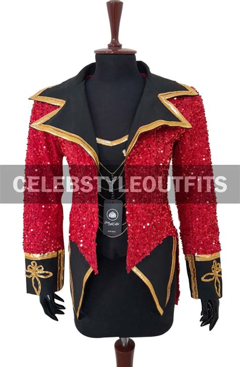 taylor swift red tour concert ringmaster red sequin tailcoat