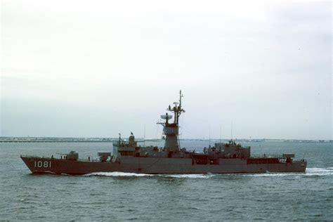 19750700s 21 Uss Aylwin Ff 1081 Chesapeake Bay Jul 1975 Flickr