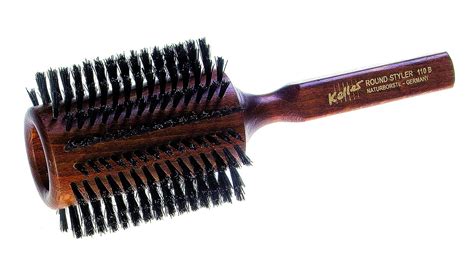 Wild Boars Bristle Round Styling Hairbrush With Oiled Beechwood Handle 9 Cm