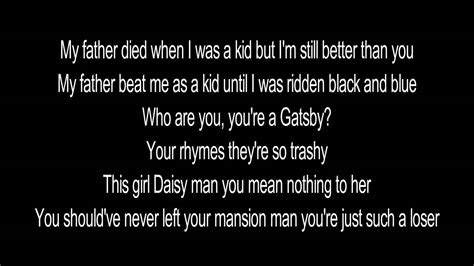 This dude is short as hell, he went on stage th. Gatsby vs Huck Finn Rap Battle Lyrics Video1 - YouTube