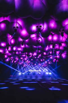 Mcdonalds Time Warp How Many Hours Do Employees Lose Weekly