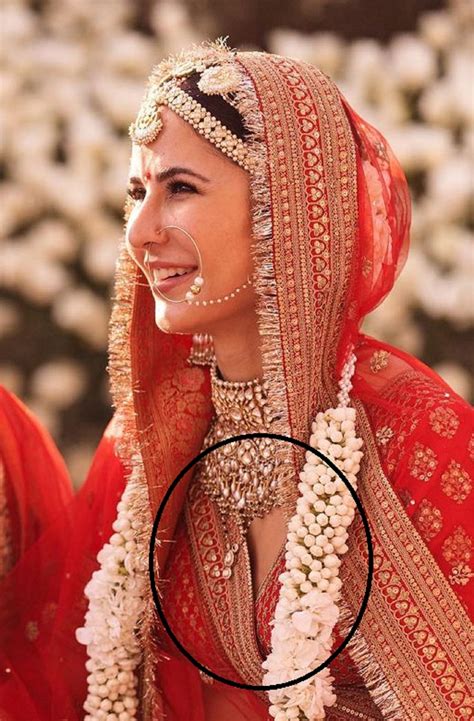 Katrina Kaifs Sabyasachi Mangalsutra Is Beyond Beautiful Did You Spot It In Her Wedding Pics