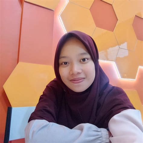 Siti Maulidia Lulusan Universitas Djuanda Bogor Pernah Belajar Di