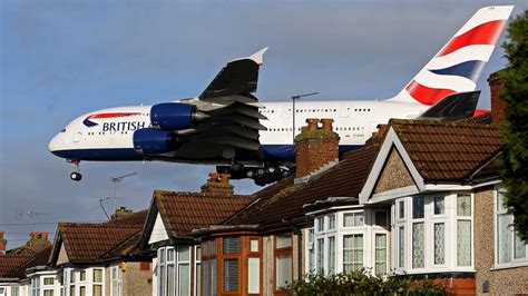 Heathrow Pledge To Reduce Night Flights In Bid For Third Runway Bbc News