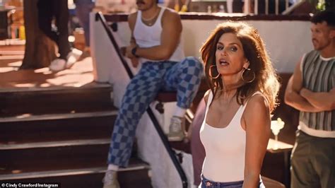 Cindy Crawford 57 Re Creates Iconic 1992 Pepsi Ad This Time For Her