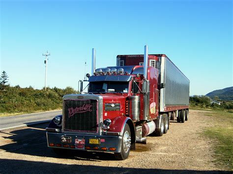 Filepeterbilt 359 Mit Auflieger