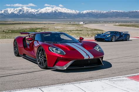Driving The Ford Gt Americas Fastest Supercar The Verge