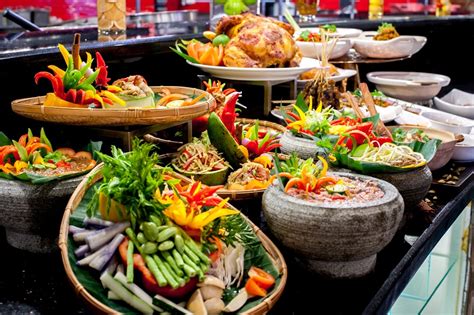 There are in fact 10 really awesome places for lunch or dinner that will not break your budget. GoodyFoodies: Ramadan Buffet 2016 in KL & Selangor