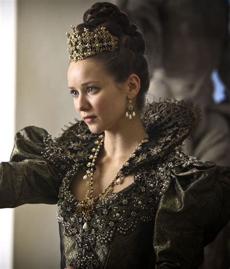 Alexandra Dowling As Queen Anne In The Musketeers Tv Series 2014