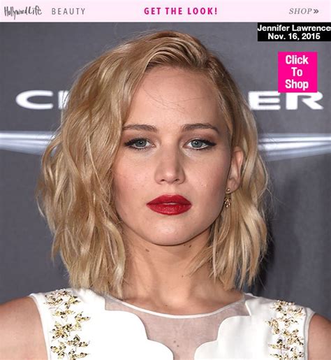 Jennifer Lawrences Red Lipstick At ‘the Hunger Games Premiere — Get The Look Hollywood Life
