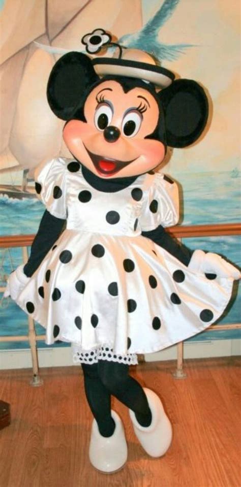 Walt Disney Disney Love Disney Art Disney Magic Disney Travel Disney Stuff Minnie Mouse