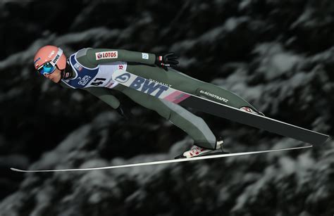 Halvor egner granerud halvor egner granerud has been victorious in each of the last five individual world cup events this season and wears the yellow bib as the leader in the world cup standings. PŚ w Lahti. Halvor Egner Granerud najlepszy w serii ...