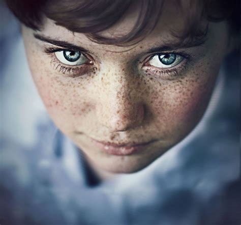 20 Striking Portraits Which Gaze Right Into Your Soul People With