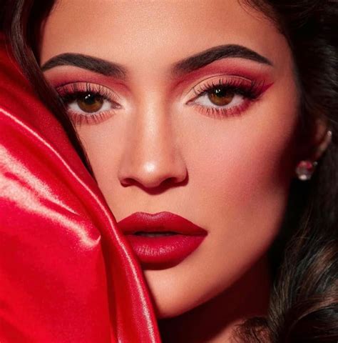 Kylie Jenner Kylie Cosmetics Holiday 2019 Campaign