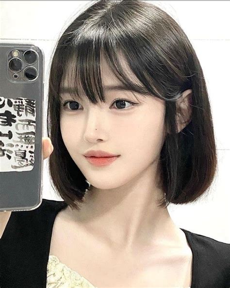 short haired girl in 2022 short hair syles hair style korea pretty girl face