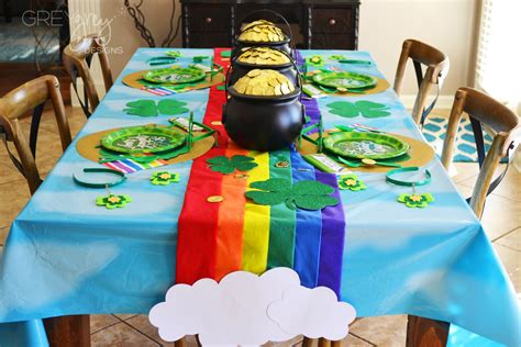 Greygrey Designs St Patricks Day Party And Diy Rainbow Table Runner