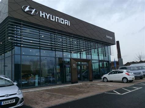 A new 1,200m² hyundai dealership at junction 1 on the m60 at stockport has been submitted for planning. Vantage Hyundai - Stockport in Stockport | Who Can Fix My Car