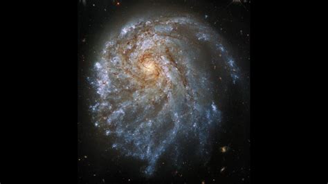 Nasas Hubble Telescope Captures Stunning Image Of