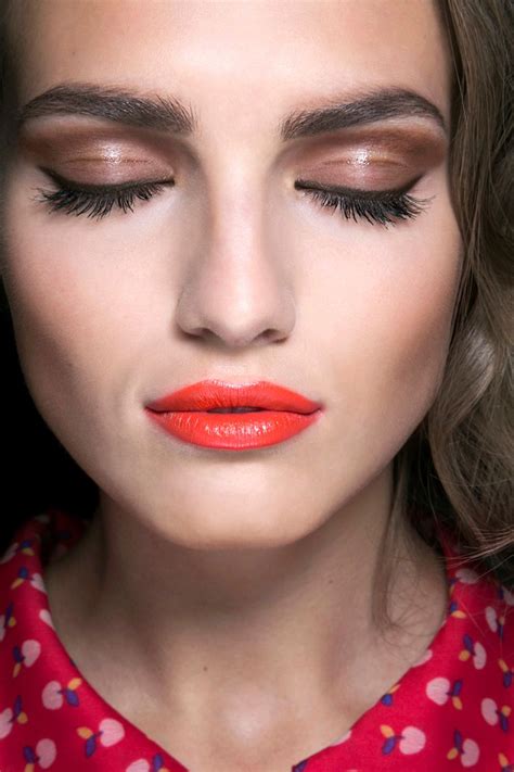 10 Summer Makeup Looks For Every Occasion Summer Makeup Looks Summer