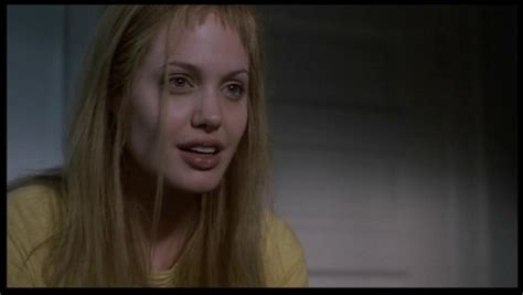 Angelina Jolie as Lisa Rowe in 'Girl, Interrupted' - Angelina Jolie ...