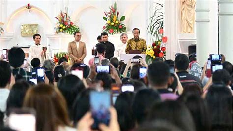 Presiden Jokowi Ucapkan Selamat Natal Bagi Umat Kristiani Menitini
