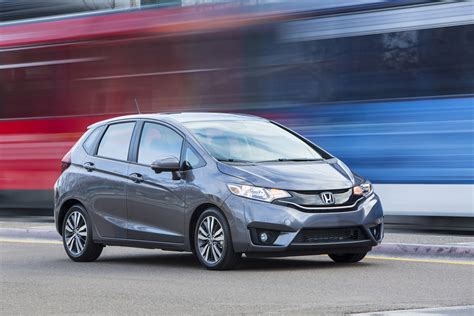 2016 Honda Fit Confidently Shows Some Features That Are Expected To