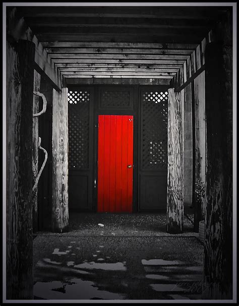 Nathalie berry (red door coordinator) email: Beyond the Red Door | There is a wonderful Chinese museum ...