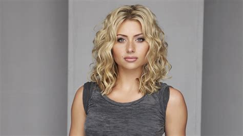 X Alyson Michalka P HD K Wallpapers Images Backgrounds Photos And Pictures