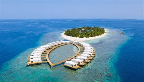 Unique Bedroom Design Vacation Destinations Maldives Honeymoon