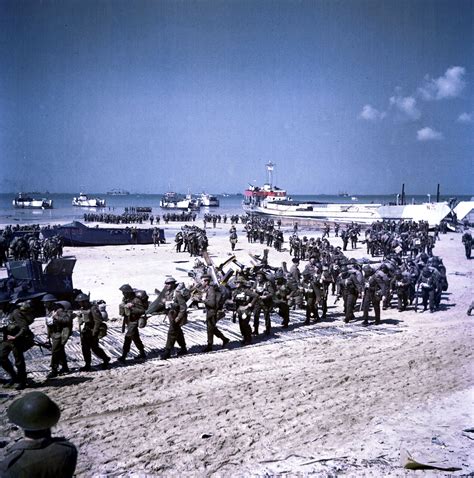 Juno Beach June 6 1944 Canadian Soldiers D Day Normandy Juno Beach