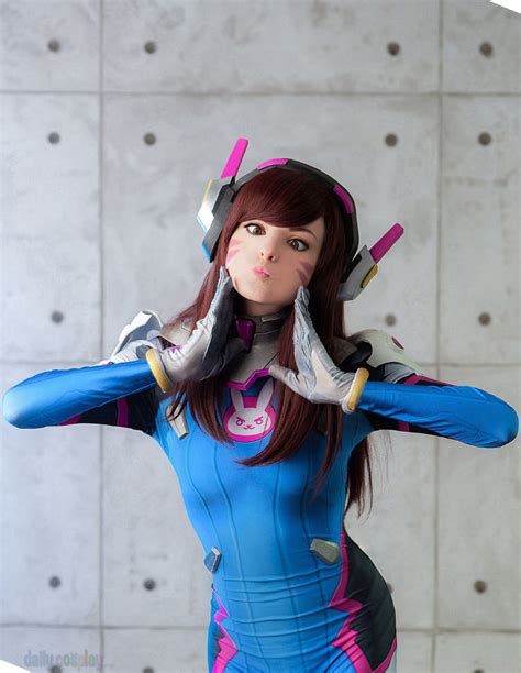 D Va From Overwatch Daily Cosplay Com