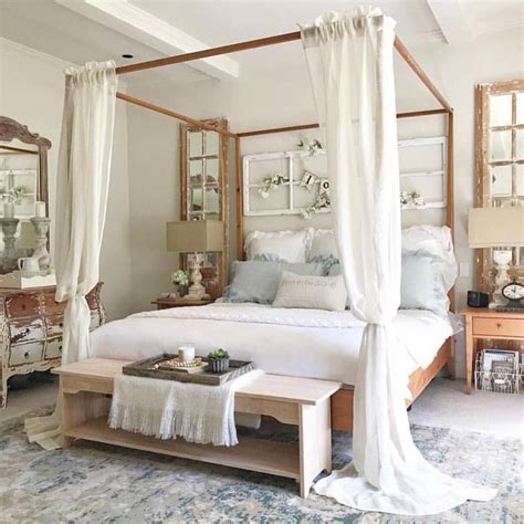See more ideas about stylish bedroom, home decor, home. Pin by Wafaa on Home interior design | Stylish bedroom ...