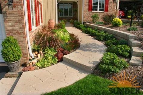 Transform Plain Outdoor Pathways Into Amazing Works Of Art With