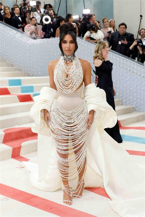 Kim Kardashians 2023 Met Gala Look Was Dripping In Real Pearls