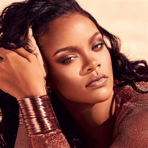 Rihanna Announced The Release Of Eyebrow Products Theplace