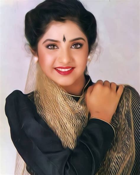 Remembering Divya Bharti 6 Stunning Pictures Of The Actress With Grace Pictures Gallery Photos